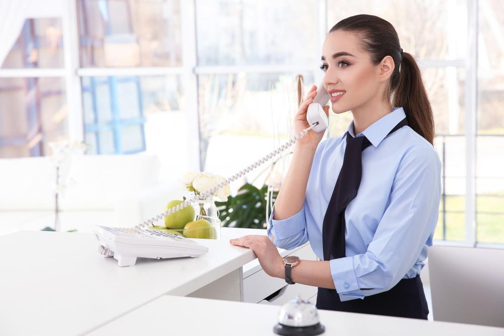 Receptionist